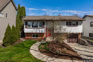 908 40th St, Downers Grove, IL 60515 - Photo 1