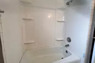 16W611 56th St, Clarendon Hills, IL 60514 - Photo 13