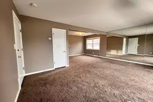 16W611 56th St, Clarendon Hills, IL 60514 - Photo 3