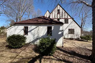 618 S Harvey Ave, Freeport, IL 61032 - Photo 7