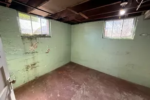 618 S Harvey Ave, Freeport, IL 61032 - Photo 39