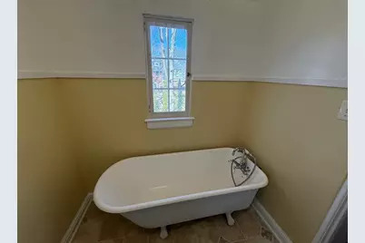 618 S Harvey Avenue, Freeport, IL 61032 - Photo 27