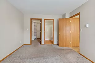 [Address not provided], Lake in the Hills, IL 60156 - Photo 13