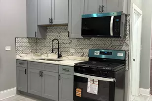 5543 S Shields Ave, Chicago, IL 60621 - Photo 1