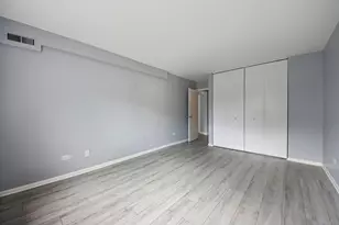 2515 E Olive St, Arlington Heights, IL 60004 - Photo 15