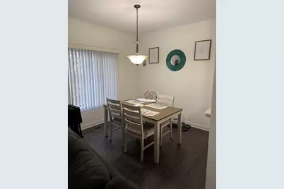 19 Windsor Circle #B, South Elgin, IL 60177 - Photo 11