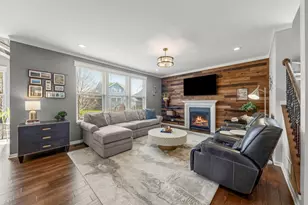 3306 Rumsford Blvd, Elgin, IL 60124 - Photo 5