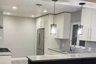 1014 Clement St, Joliet, IL 60435 - Photo 3