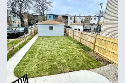 7042 S Eberhart Avenue, Chicago, IL 60637 - Photo 35