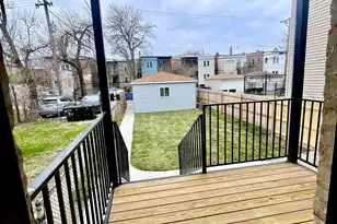 7042 S Eberhart Ave, Chicago, IL 60637 - Photo 25