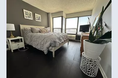30 E Huron Street #3706, Chicago, IL 60611 - Photo 7
