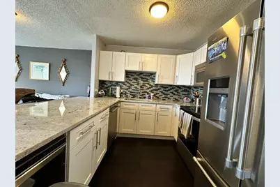 30 E Huron Street #3706, Chicago, IL 60611 - Photo 3