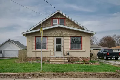 711 Peoria Street, Washington, IL 61571 - Photo 1