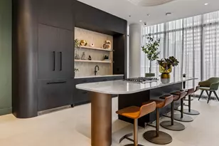 218 E Grand Ave, Chicago, IL 60611 - Photo 17