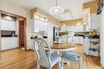 2598 Chasewood Court, Aurora, IL 60502 - Photo 5