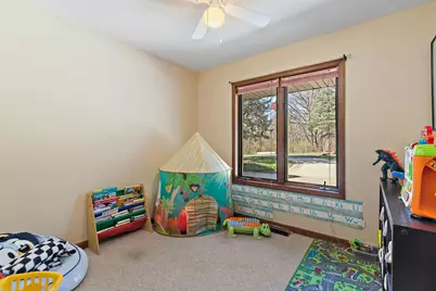 8N999 Corron Road, Elgin, IL 60124 - Photo 15