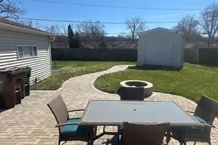 163 Shabbona Dr, Park Forest, IL 60466 - Photo 3