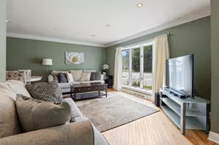 532 Landmeier Rd, Elk Grove Village, IL 60007 - Photo 3