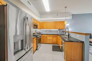 3135 Town Square Dr, Rolling Meadows, IL 60008 - Photo 7