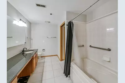 3135 Town Square Drive #104, Rolling Meadows, IL 60008 - Photo 15