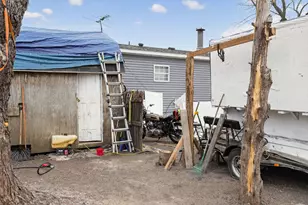 21309 Gambill Ln, Carlyle, IL 62231 - Photo 5