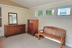 636 E Rockland Rd, Libertyville, IL 60048 - Photo 13