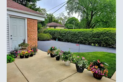 636 E Rockland Road, Libertyville, IL 60048 - Photo 23
