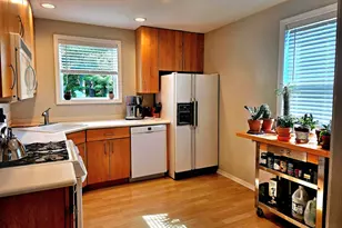 636 E Rockland Rd, Libertyville, IL 60048 - Photo 7