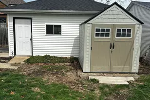 408 Marcy St, Ottawa, IL 61350 - Photo 25