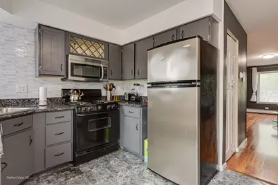 370 Echo Lane #3, Aurora, IL 60504 - Photo 5