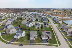 295 Monarch Ln, Volo, IL 60020 - Photo 33