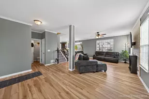 295 Monarch Ln, Volo, IL 60020 - Photo 3