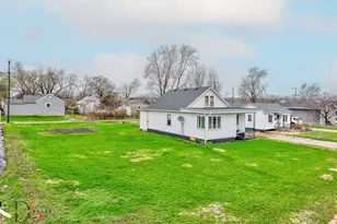 319 Railroad Ave, Ottawa, IL 61350 - Photo 3