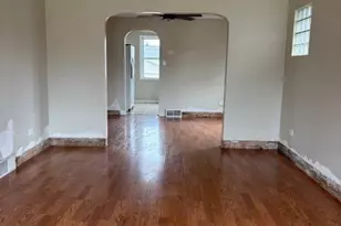 209 S Pick Ave S, Elmhurst, IL 60126 - Photo 9