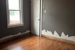 209 S Pick Ave S, Elmhurst, IL 60126 - Photo 5