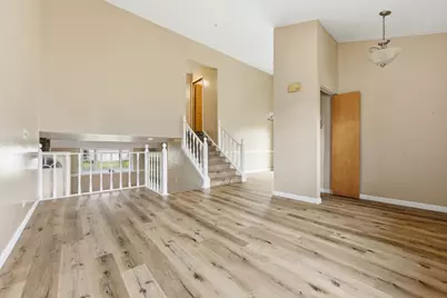 254 Terry Court, Woodstock, IL 60098 - Photo 5