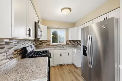 254 Terry Court, Woodstock, IL 60098 - Photo 9