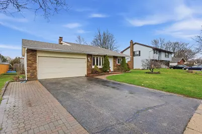 254 Terry Court, Woodstock, IL 60098 - Photo 3