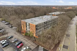 1833 Four Lakes Ave, Lisle, IL 60532 - Photo 17