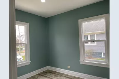 114 E Richmond Street, Westmont, IL 60559 - Photo 9