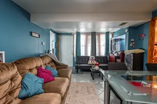 5239 S Troy St, Chicago, IL 60632 - Photo 3