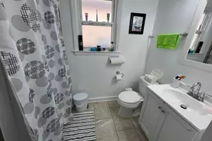 4952 Hull St, Skokie, IL 60077 - Photo 13