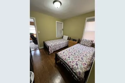 4952 Hull Street #2E, Skokie, IL 60077 - Photo 11