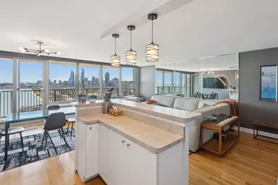 400 E Randolph Street #2307, Chicago, IL 60601 - Photo 11