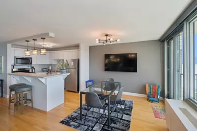 400 E Randolph Street #2307, Chicago, IL 60601 - Photo 9