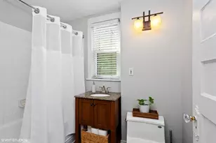 1443 W Highland Ave, Chicago, IL 60660 - Photo 13