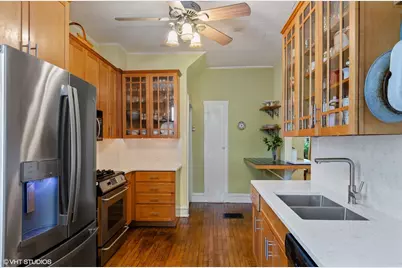 1443 W Highland Avenue, Chicago, IL 60660 - Photo 5