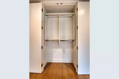 227 E Walton Place #8W, Chicago, IL 60611 - Photo 21