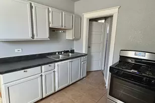 11833 S Perry Ave, Chicago, IL 60628 - Photo 3