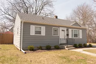 1068 Leith Ave, Waukegan, IL 60085 - Photo 1